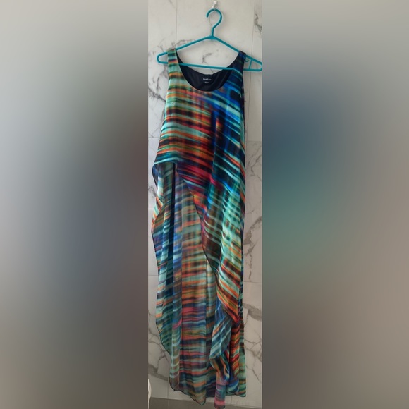 BEBE colourful top - Picture 2 of 2